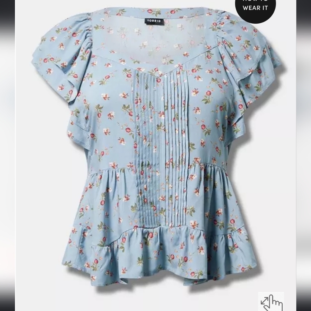 NWT Torrid Challis Pintuck Blouse